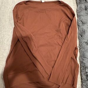 Lululemon Athletica Back in Action Long Sleeve